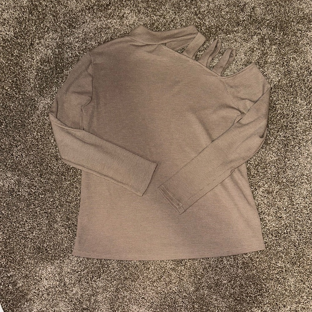 ADORA Long Sleeve Tee - Taupe - Picture 3 of 3